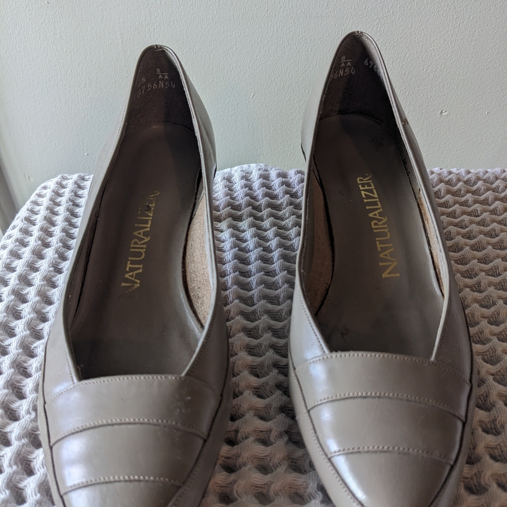 Naturalizer Women's Heels in Gray Vintage